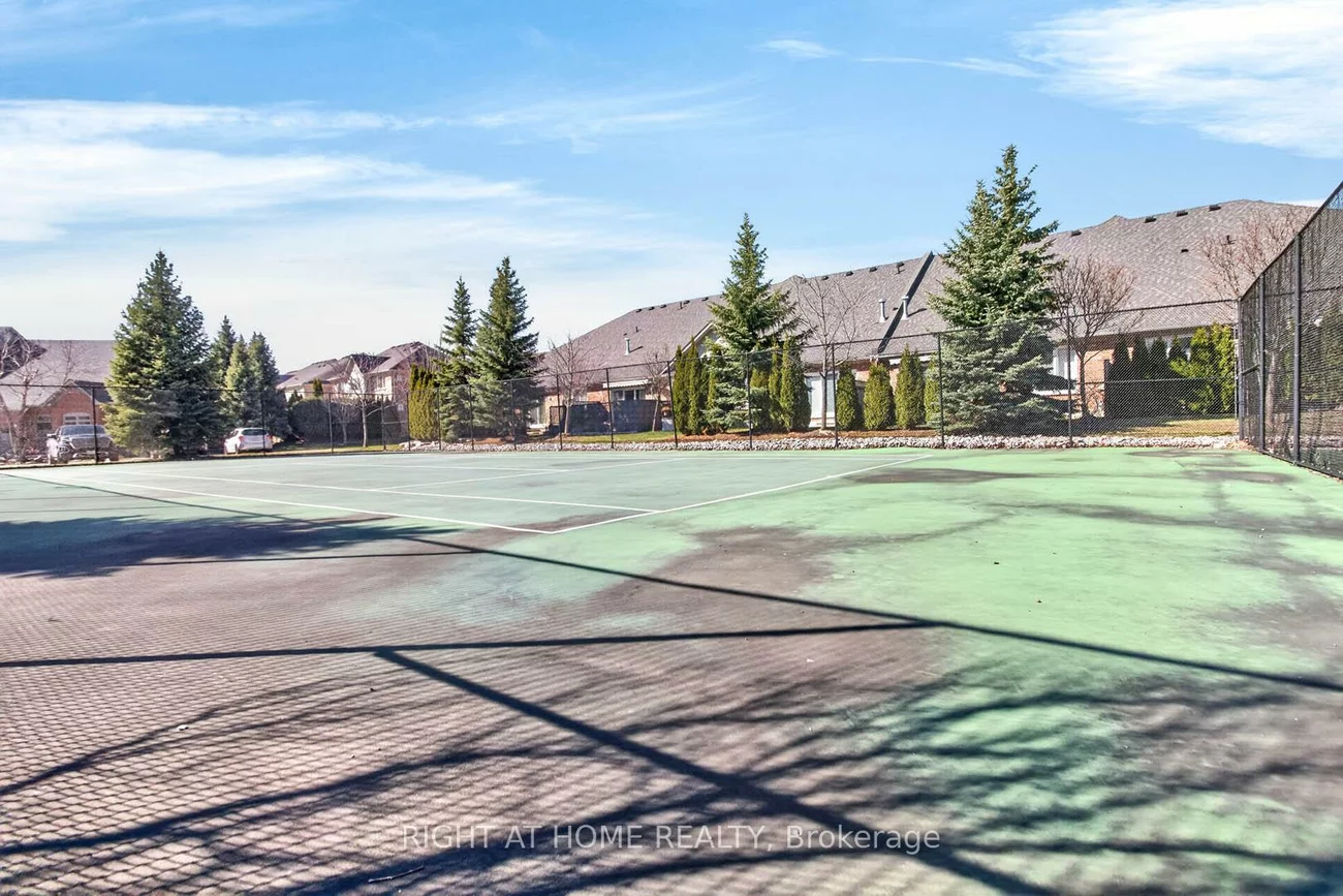 145, Louisbourg, Greensborough, Markham