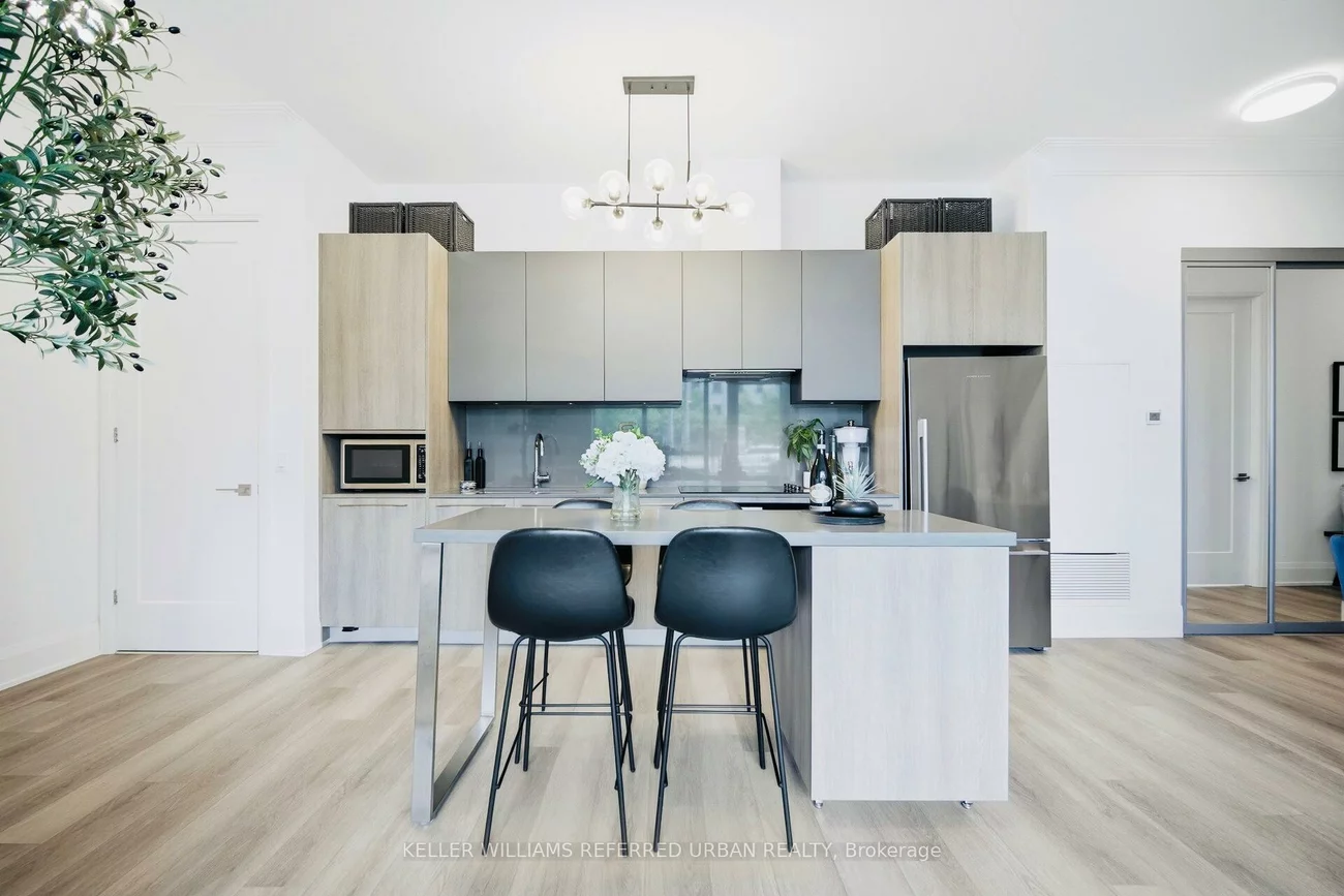 38, Water Walk, Unionville, Markham