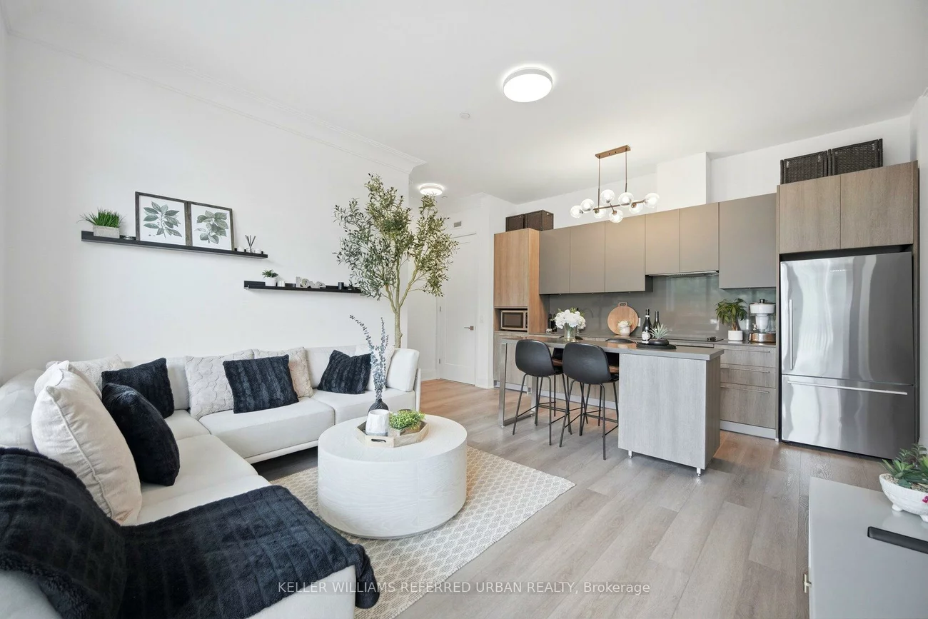 38, Water Walk, Unionville, Markham