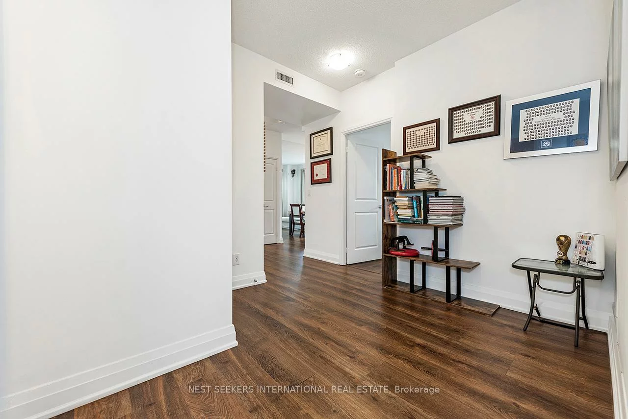 7165, Yonge, Grandview, Markham