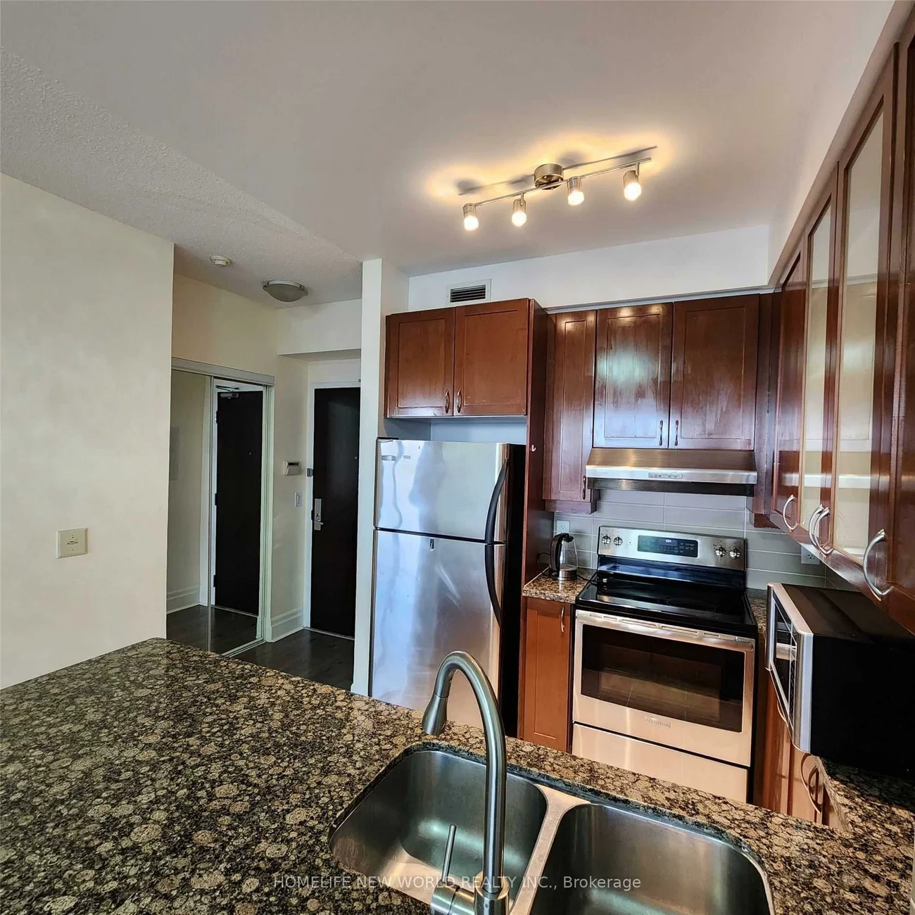 39, Upper Duke, Unionville, Markham