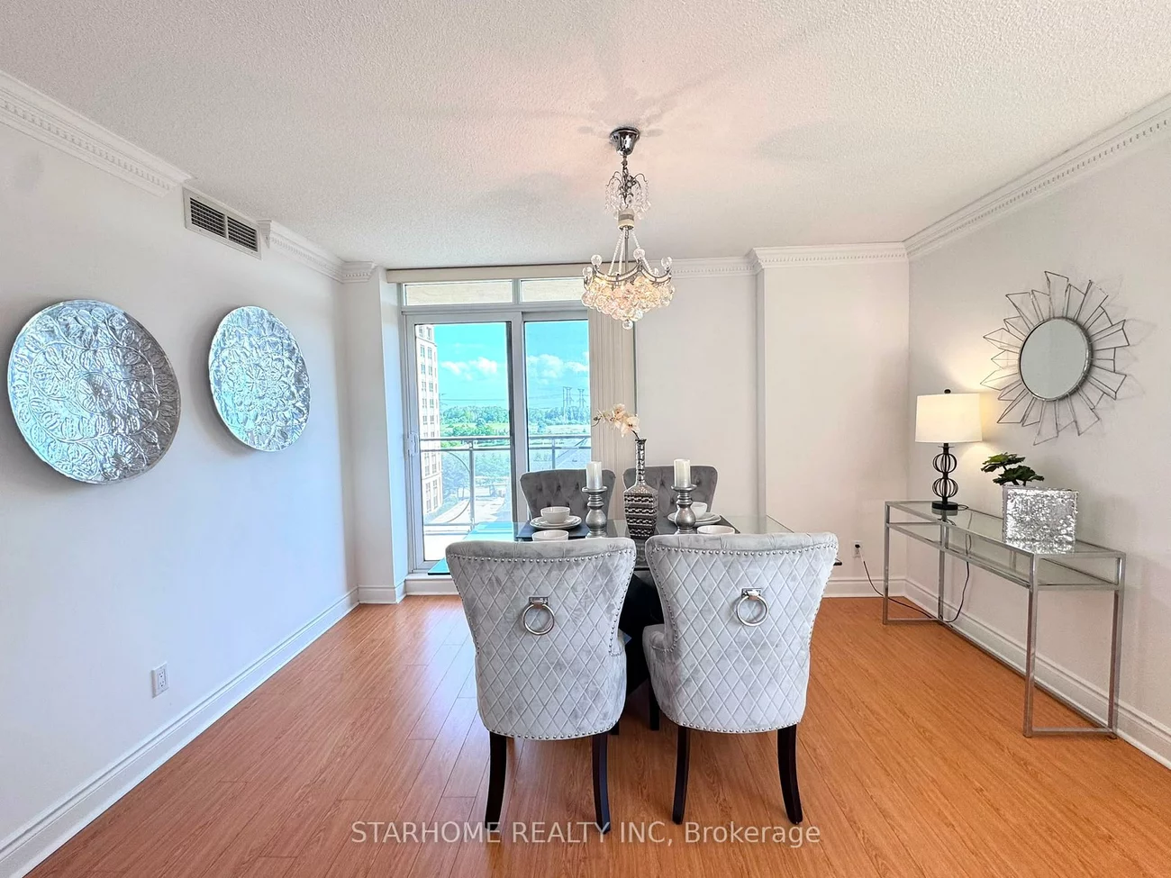 51, Saddlecreek, Commerce Valley, Markham