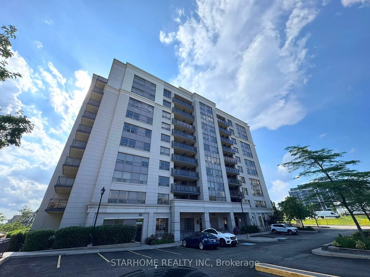 51, Saddlecreek, Commerce Valley, Markham