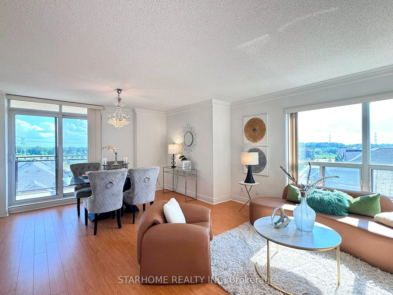 51, Saddlecreek, Commerce Valley, Markham