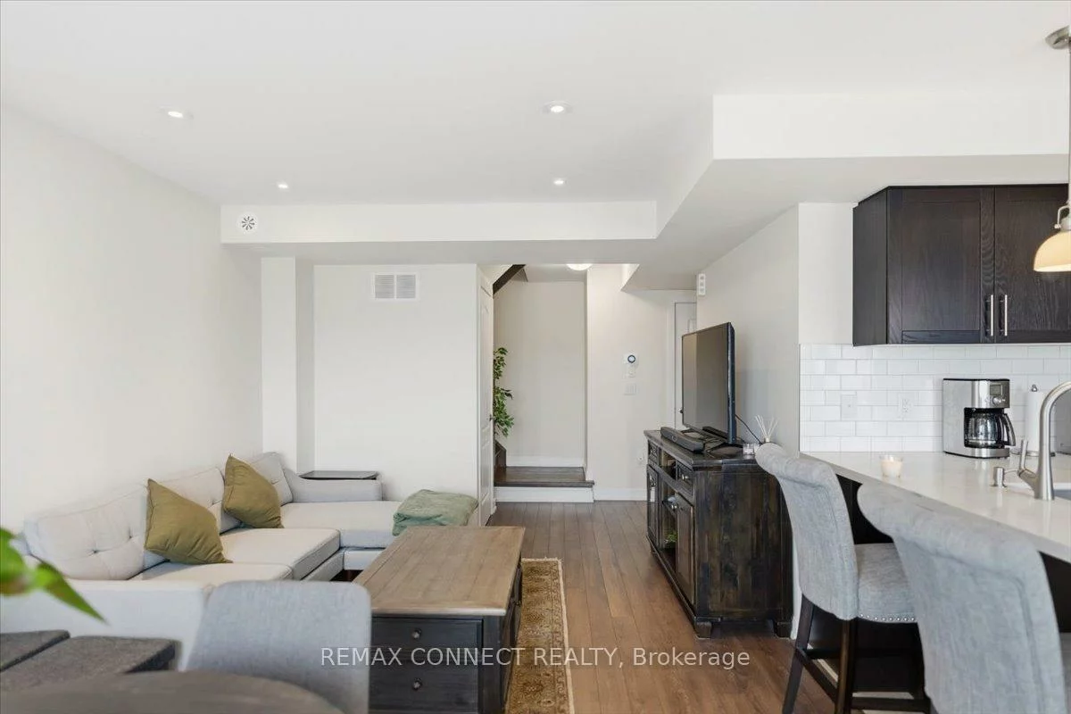 10, Westmeath, Cornell, Markham
