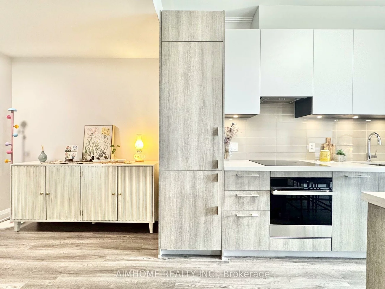 18, Water Walk, Unionville, Markham