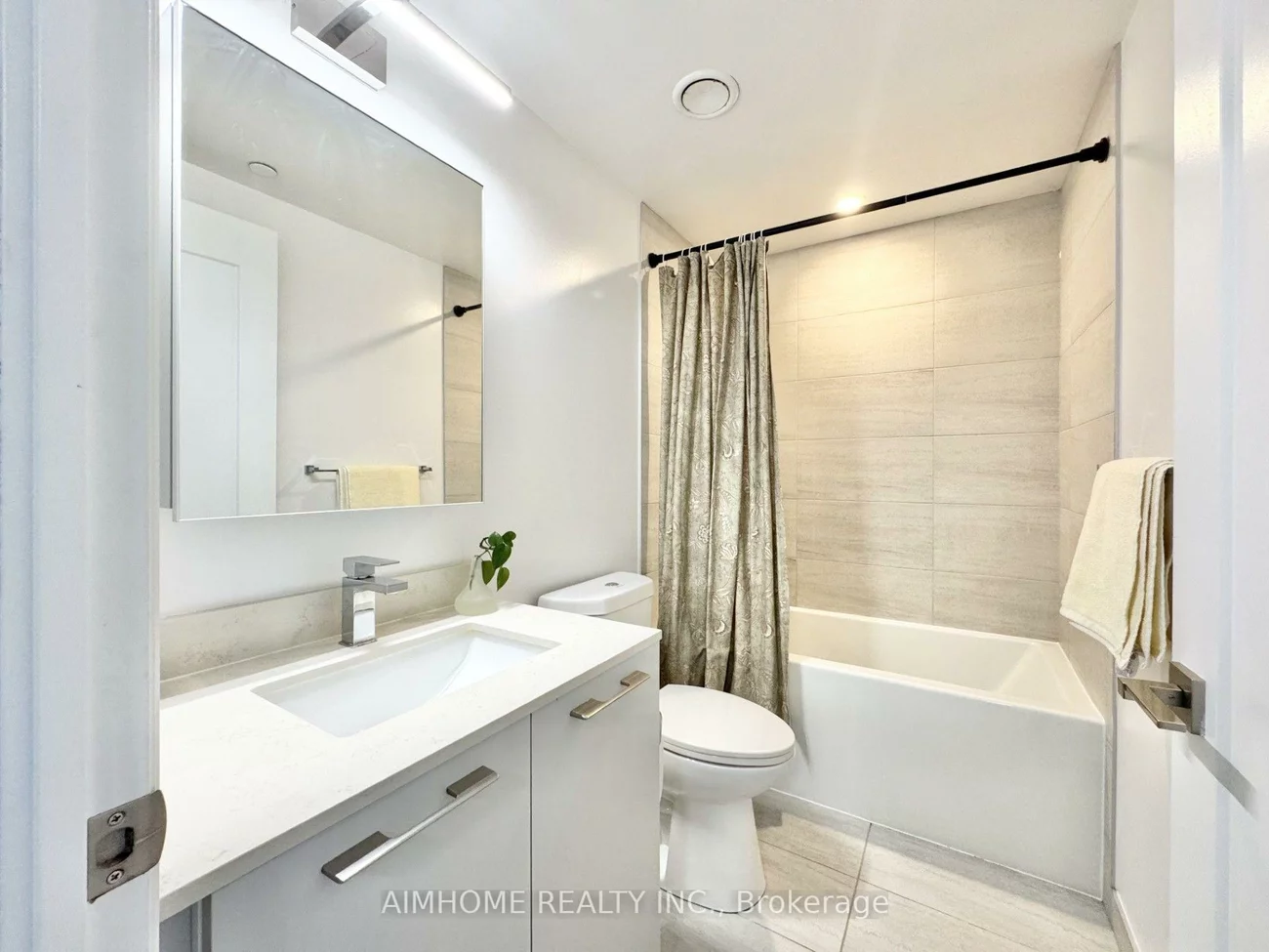 18, Water Walk, Unionville, Markham