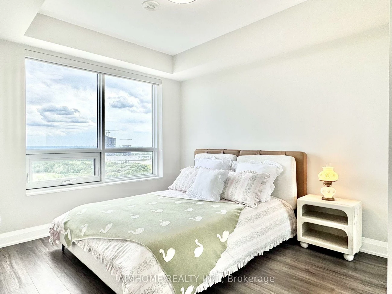18, Water Walk, Unionville, Markham
