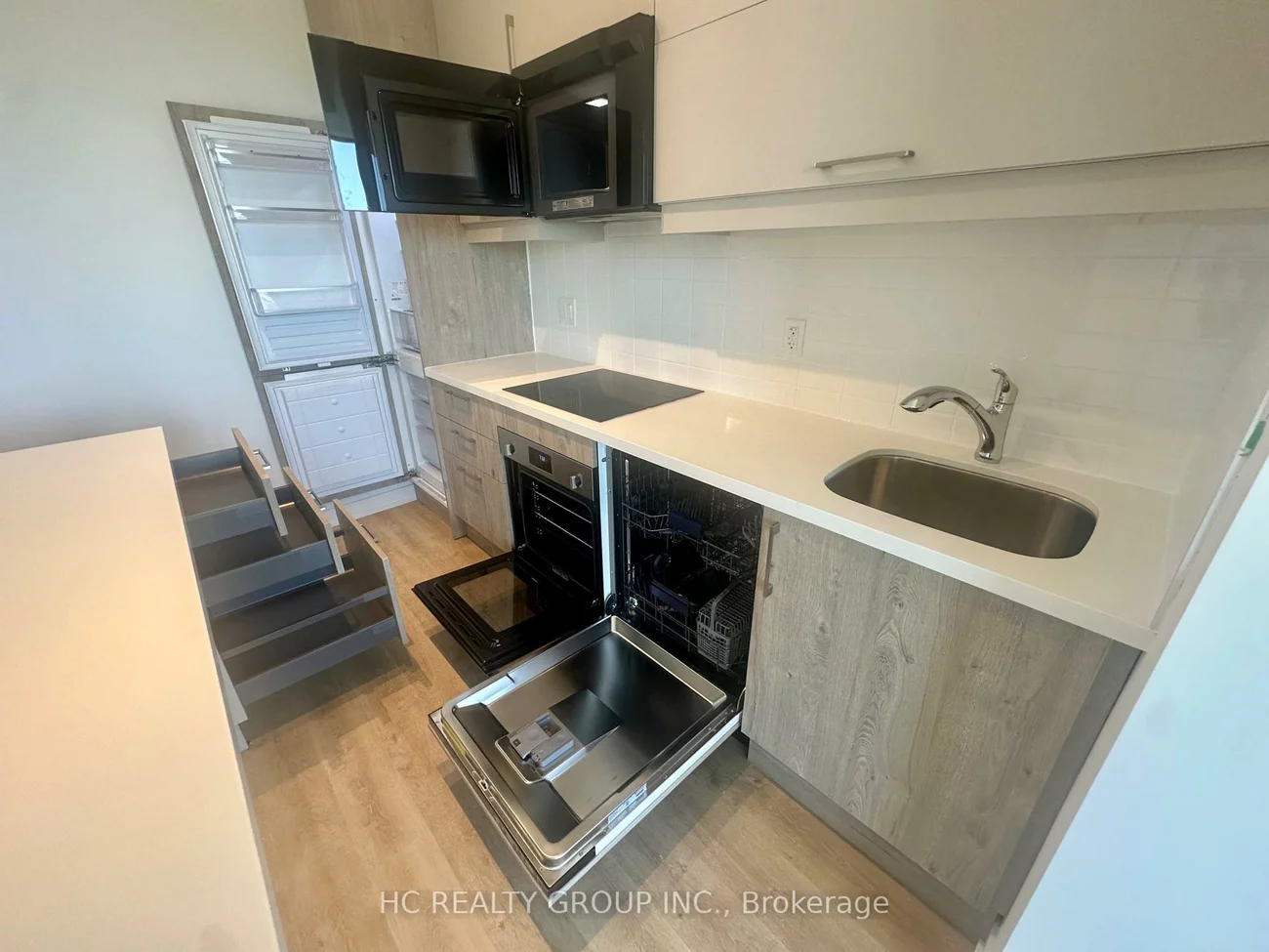 292, Verdale Crossing, Unionville, Markham