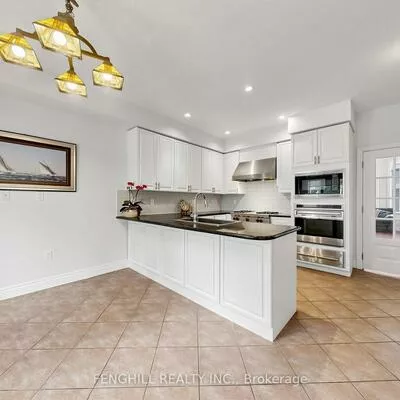 106, Legends, Unionville, Markham