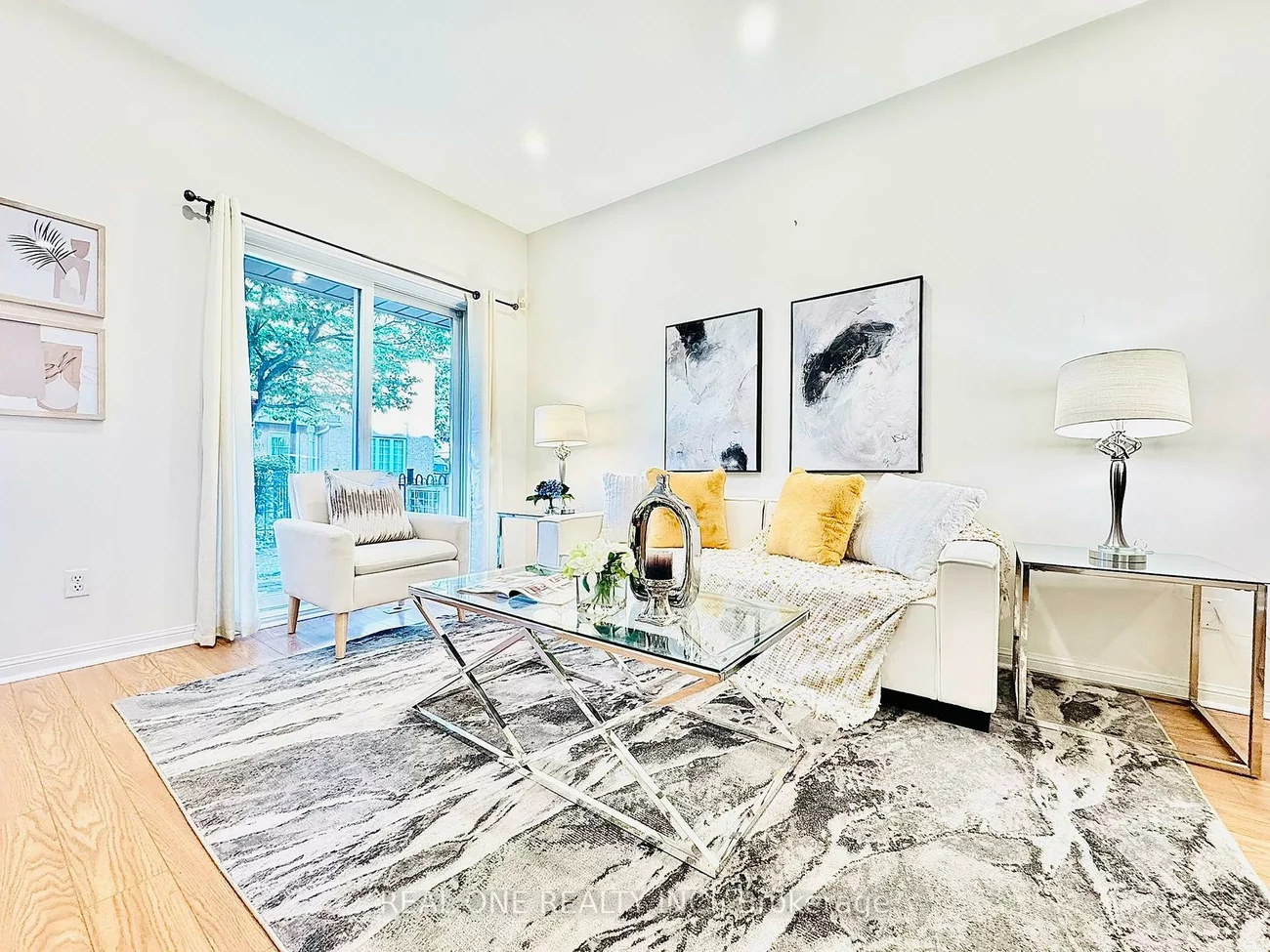 12, St Moritz, Unionville, Markham