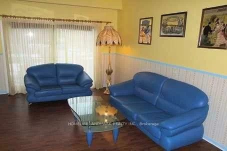 45, Ashglen, Unionville, Markham