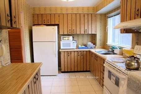 45, Ashglen, Unionville, Markham