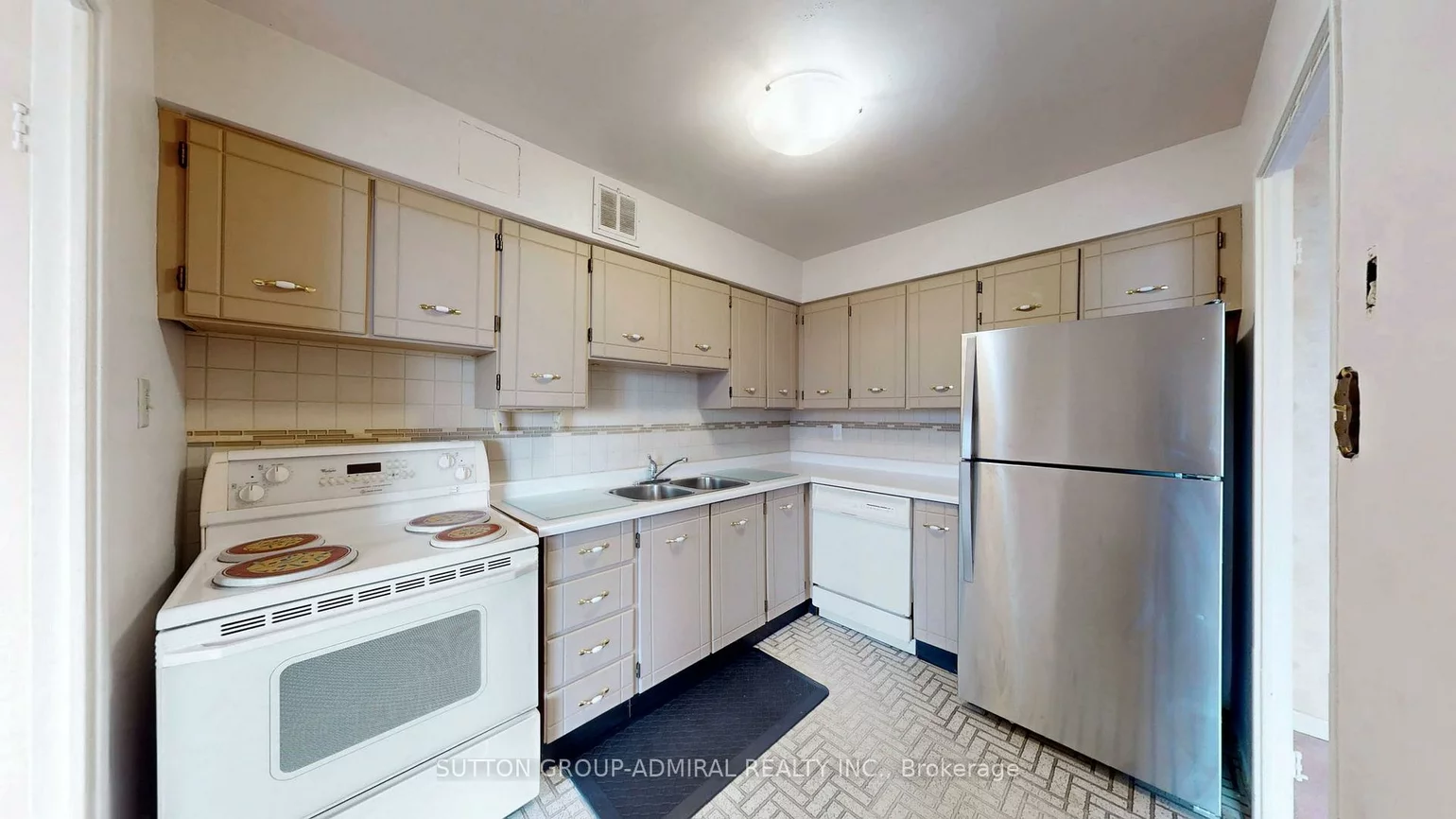 80, Inverlochy, Royal Orchard, Markham