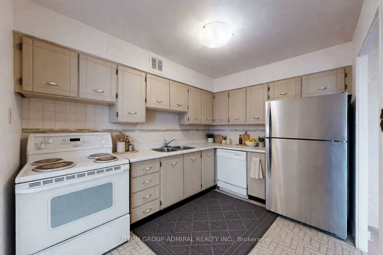 80, Inverlochy, Royal Orchard, Markham