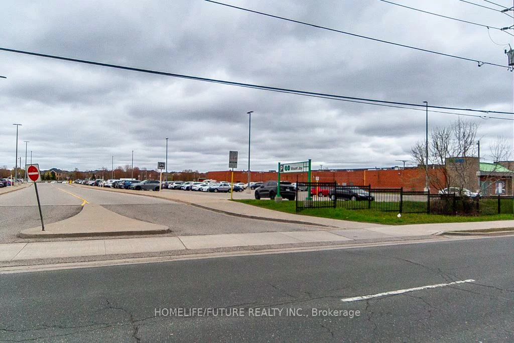 9560, Markham, Wismer, Markham