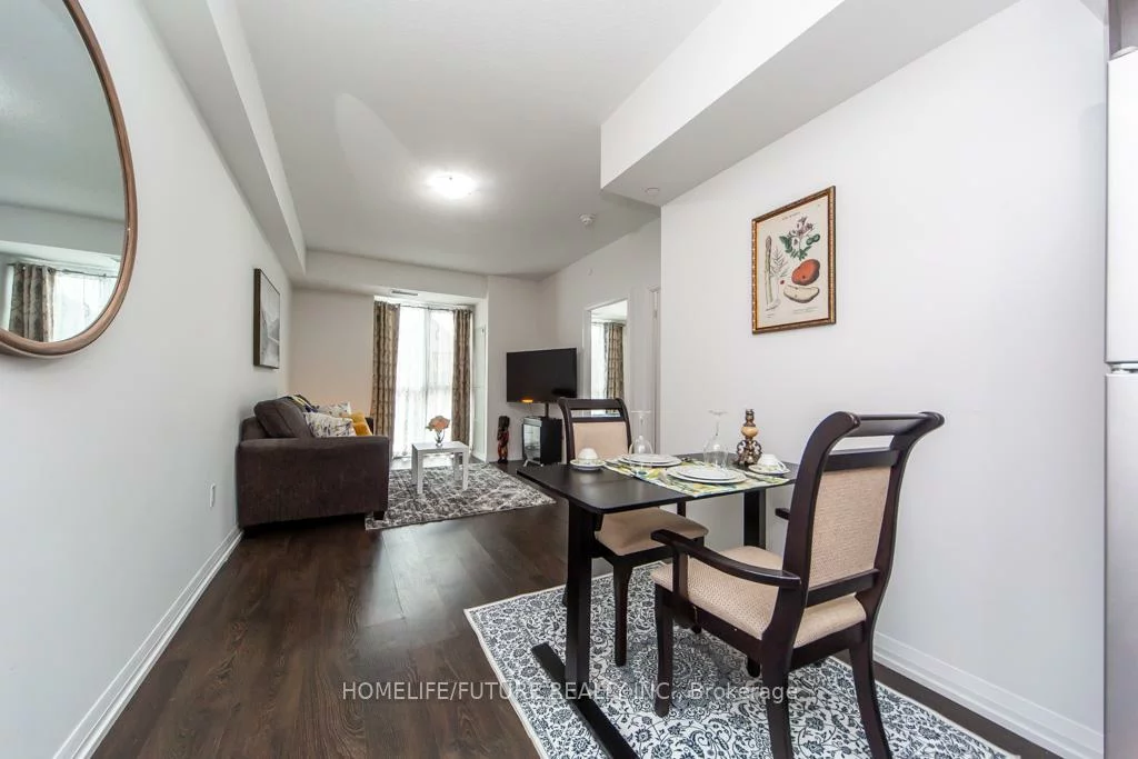 9560, Markham, Wismer, Markham