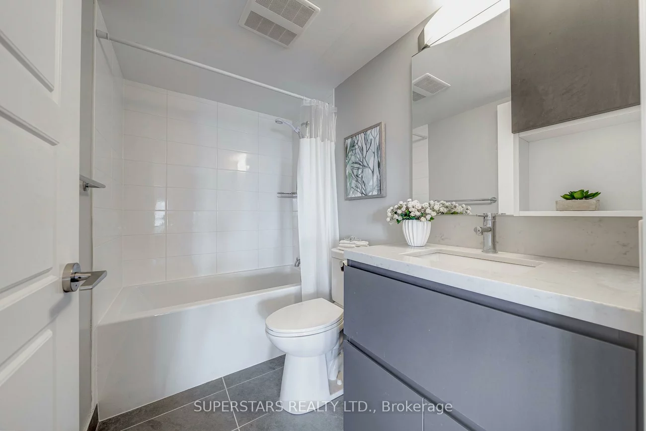 15, Water Walk, Unionville, Markham