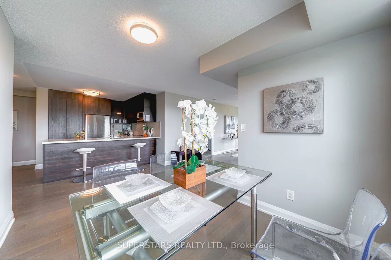 15, Water Walk, Unionville, Markham