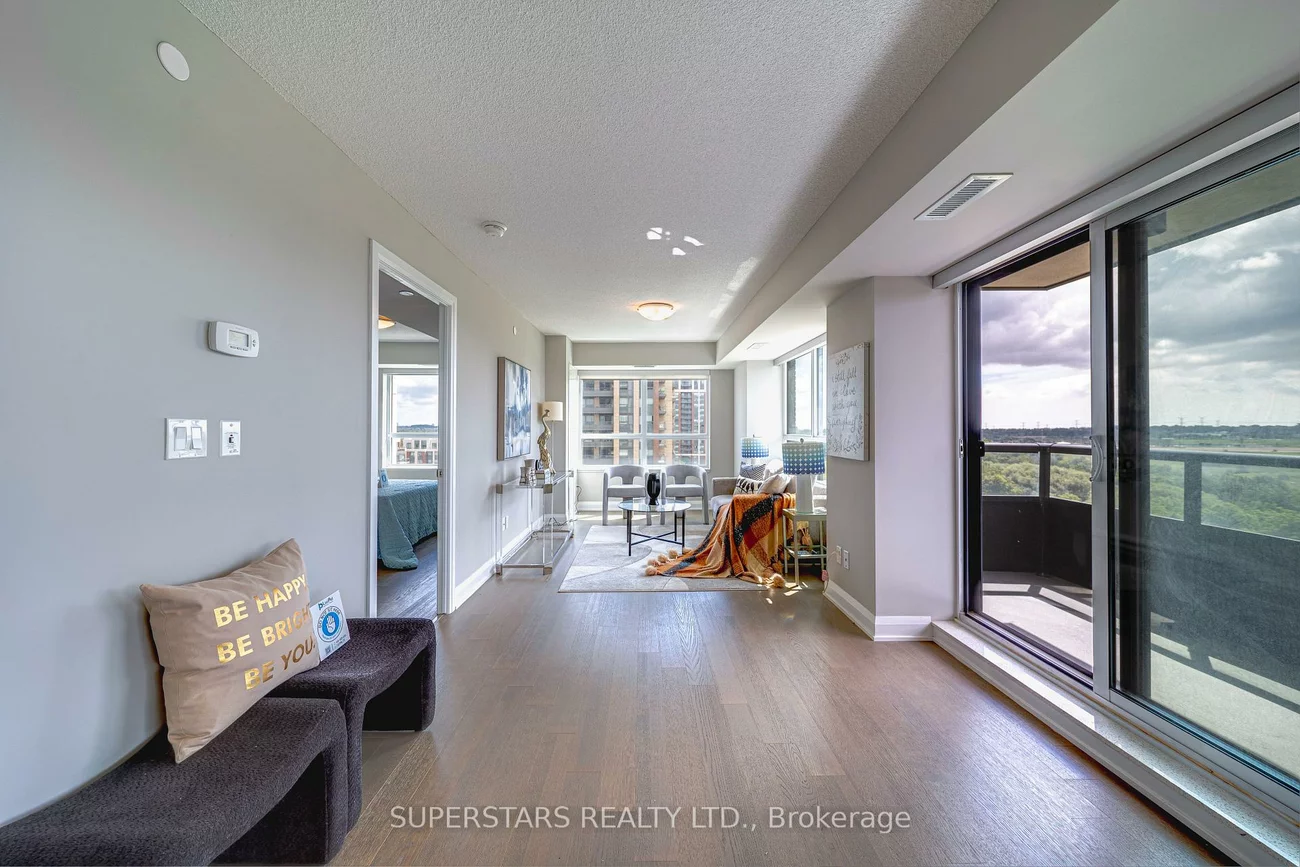 15, Water Walk, Unionville, Markham