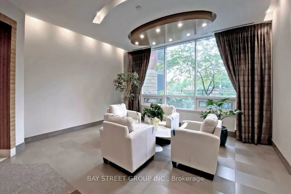 60, South Town Centre, Unionville, Markham