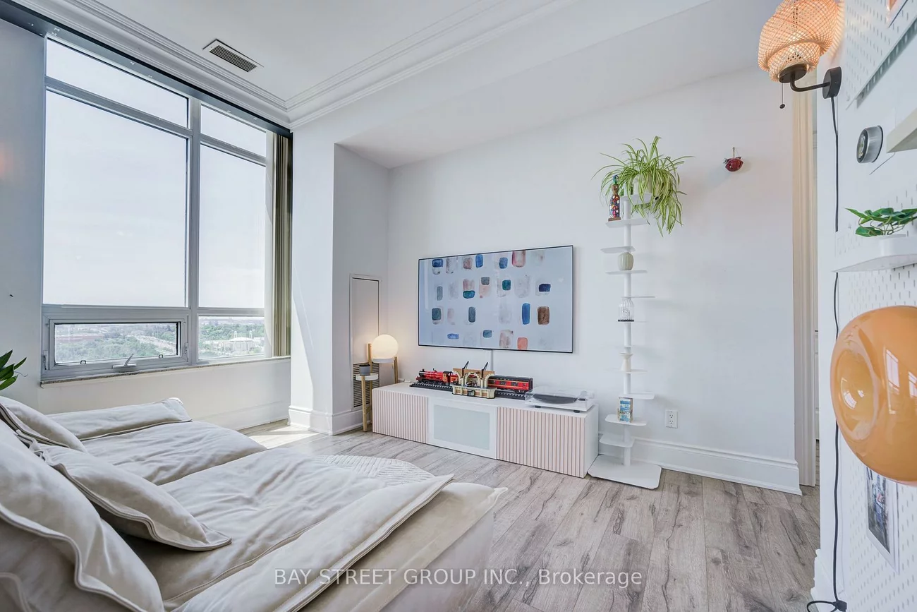 60, South Town Centre, Unionville, Markham