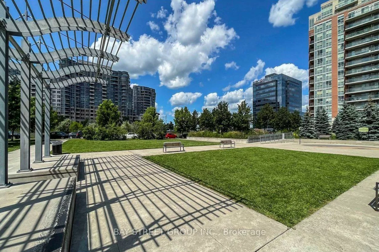 60, South Town Centre, Unionville, Markham