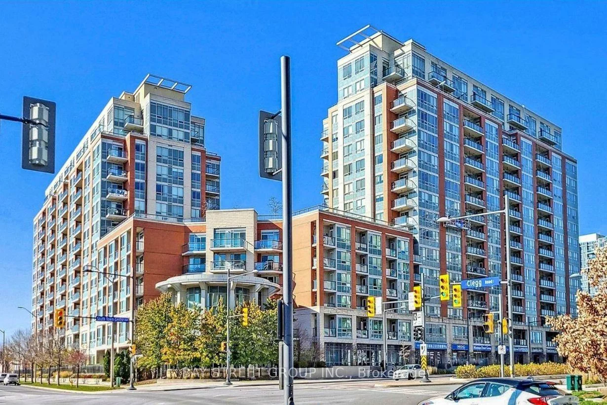 60, South Town Centre, Unionville, Markham