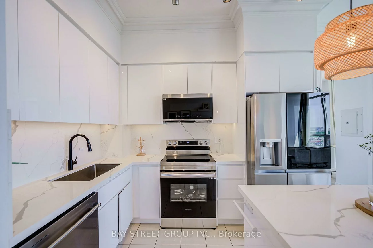 60, South Town Centre, Unionville, Markham