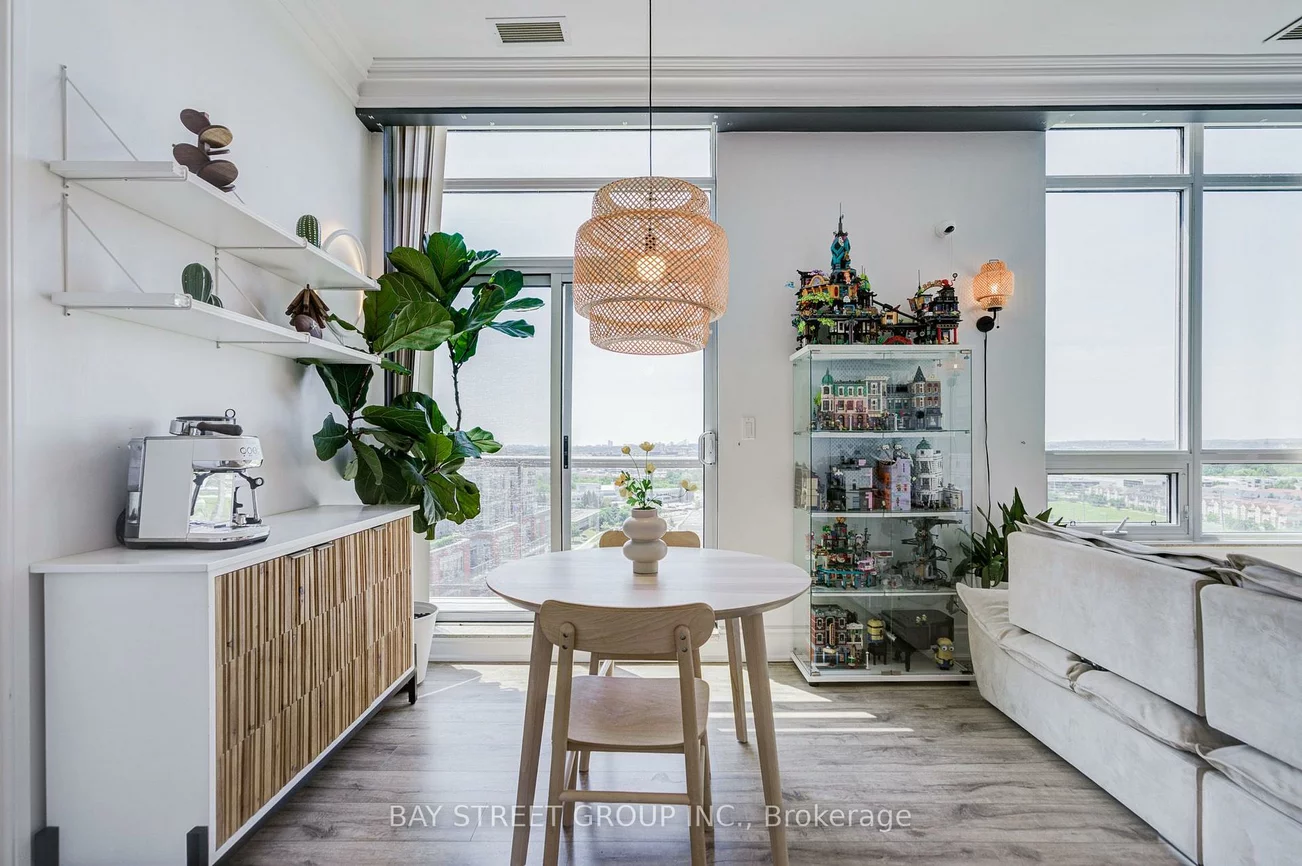 60, South Town Centre, Unionville, Markham