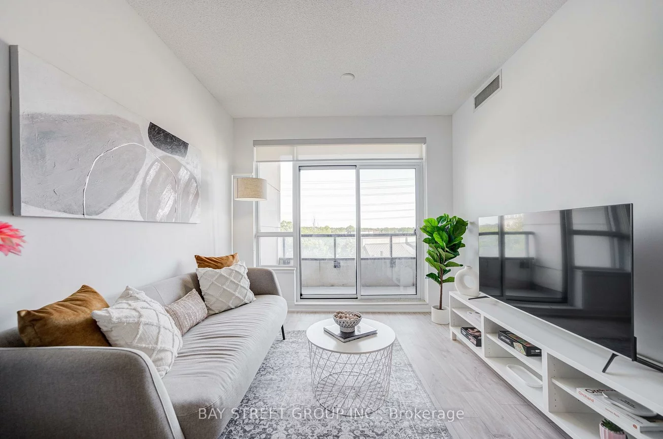 25, Water Walk, Unionville, Markham