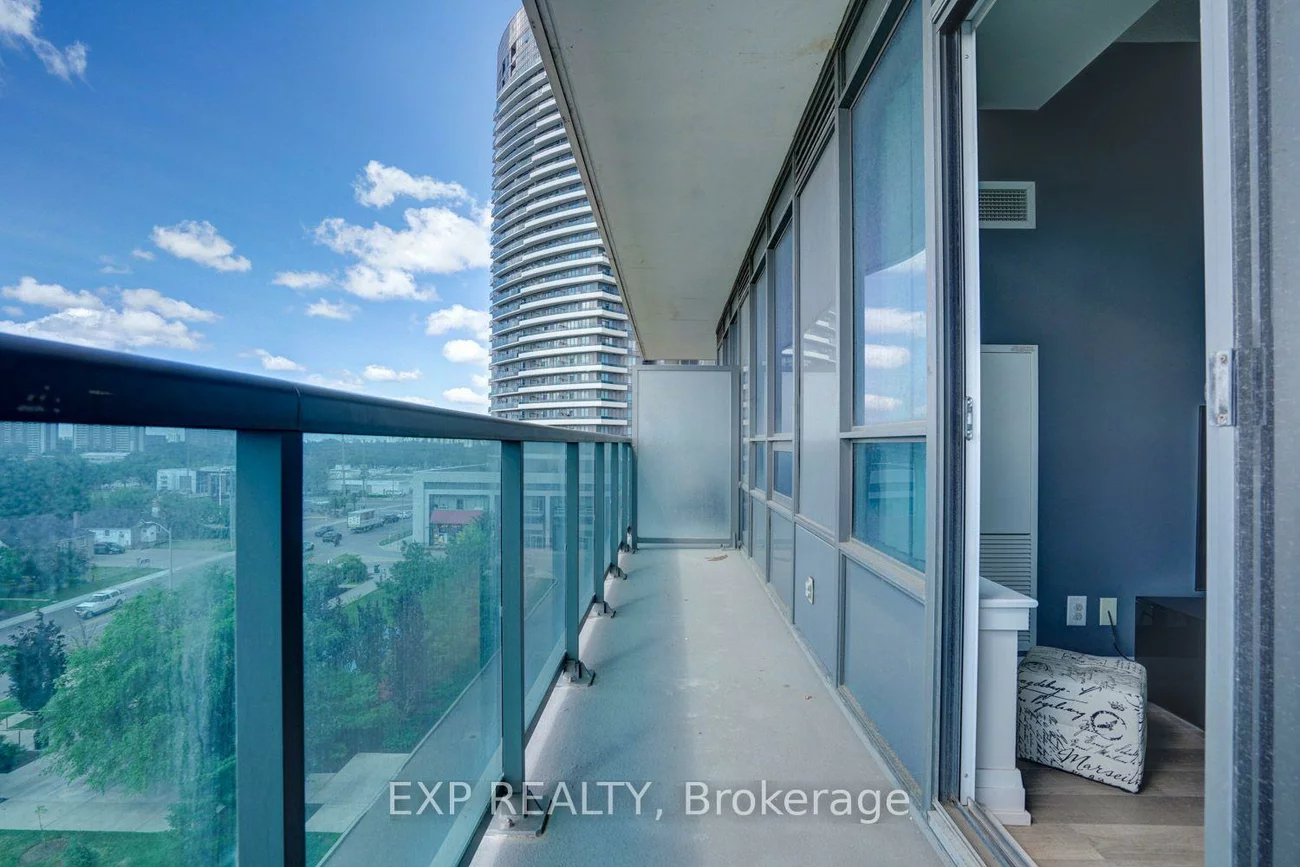 7167, Yonge, Grandview, Markham