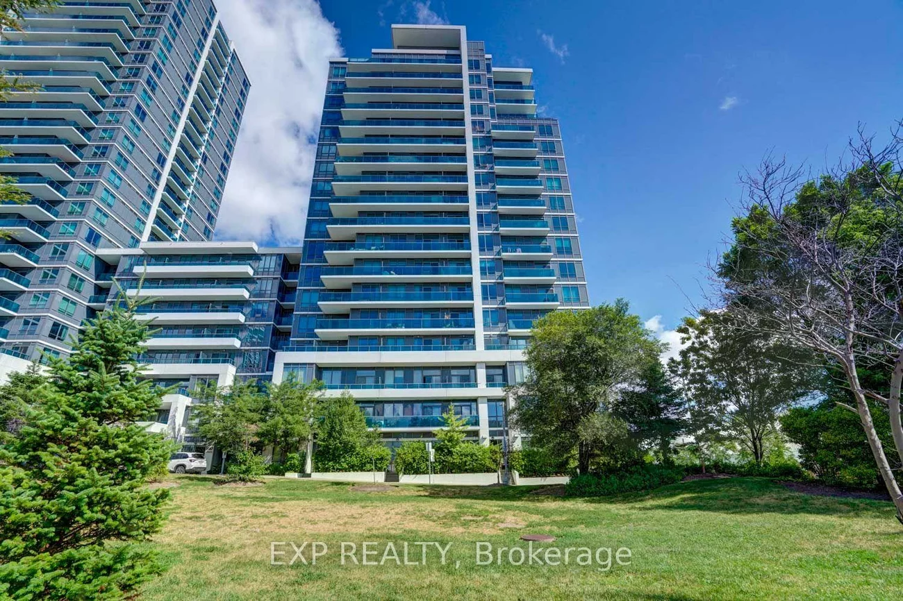 7167, Yonge, Grandview, Markham