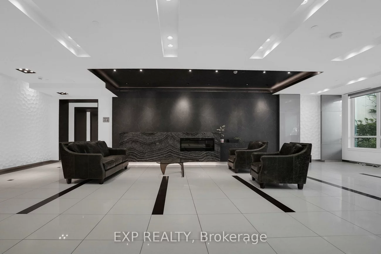 7167, Yonge, Grandview, Markham