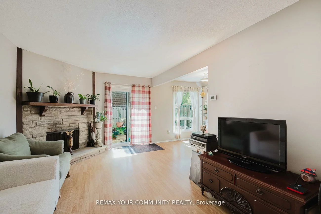 27, Dunkeld, Royal Orchard, Markham