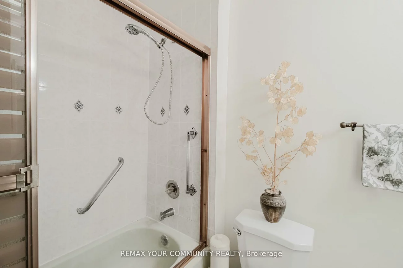 27, Dunkeld, Royal Orchard, Markham
