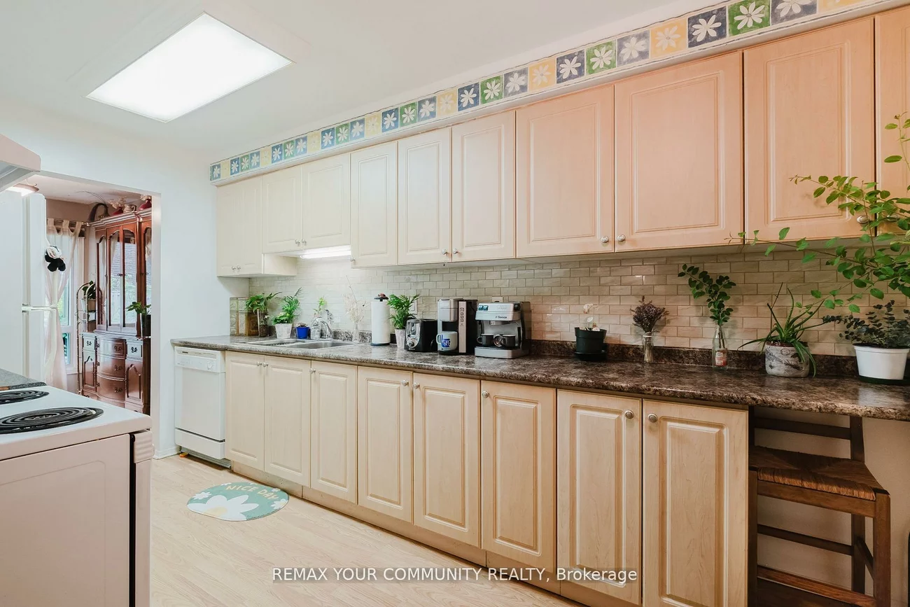 27, Dunkeld, Royal Orchard, Markham