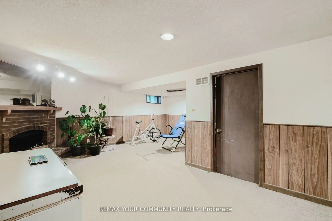27, Dunkeld, Royal Orchard, Markham