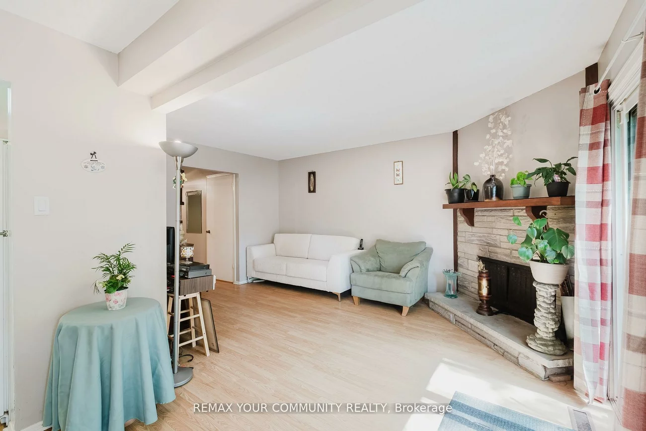 27, Dunkeld, Royal Orchard, Markham