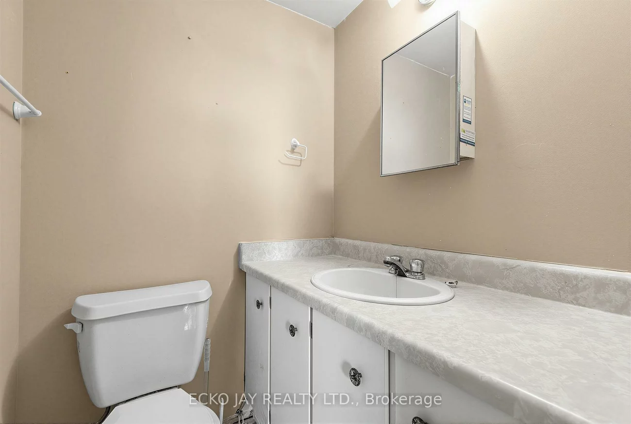 180, Dudley, Thornhill, Markham