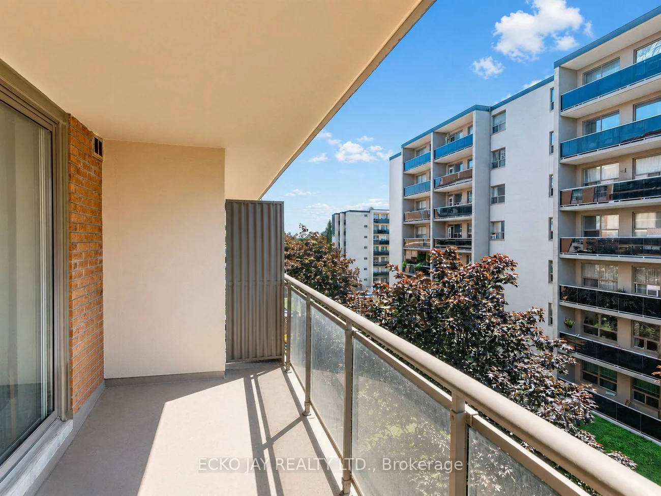 180, Dudley, Thornhill, Markham