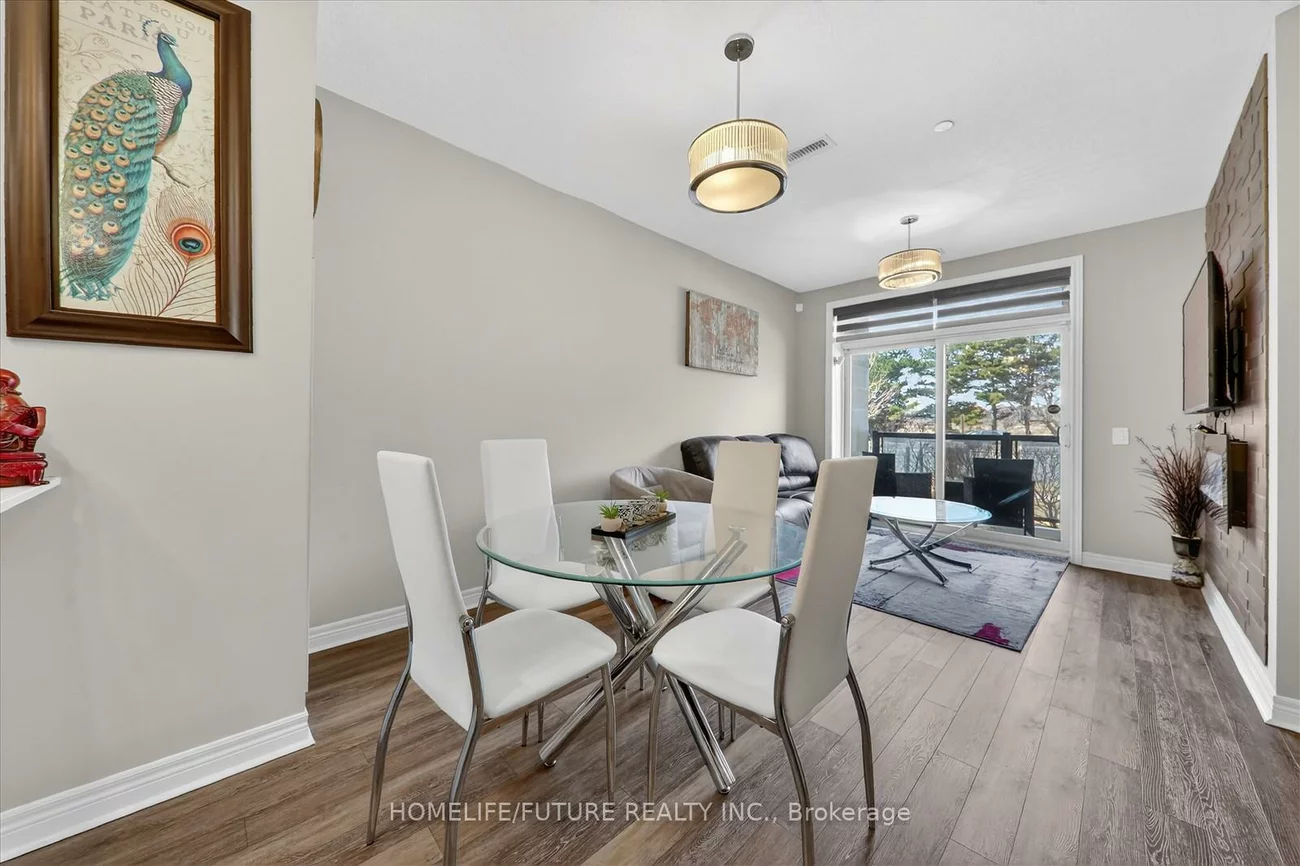 7325, Markham, Cedarwood, Markham