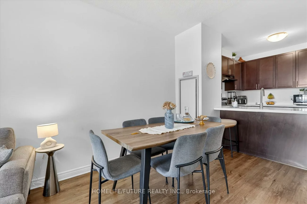 39, New Delhi, Cedarwood, Markham