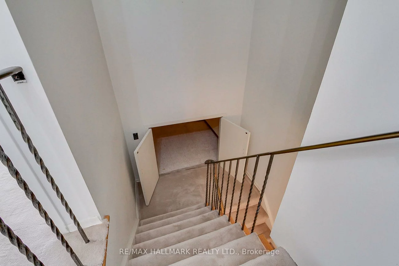 208, Royal Orchard, Royal Orchard, Markham