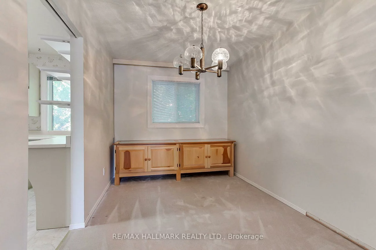 208, Royal Orchard, Royal Orchard, Markham