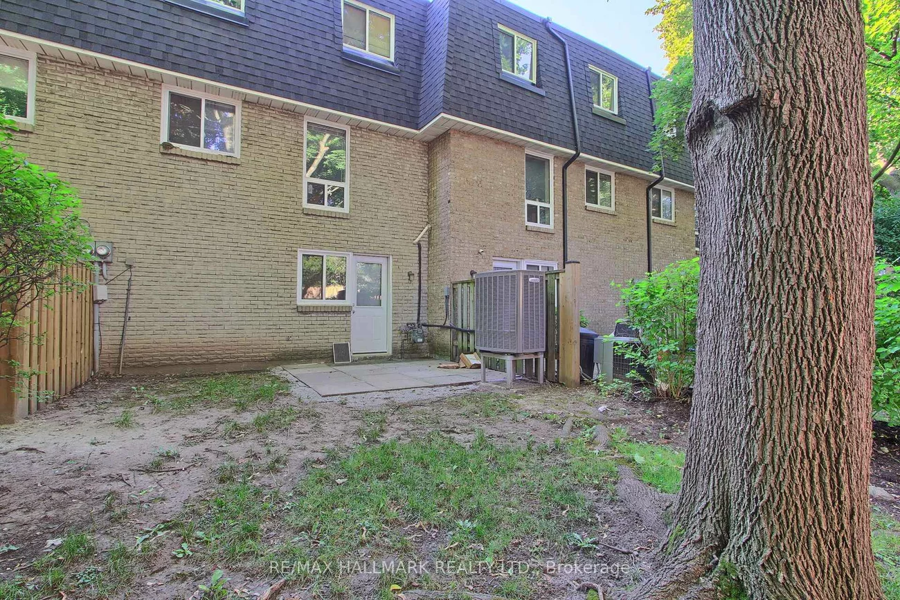 208, Royal Orchard, Royal Orchard, Markham