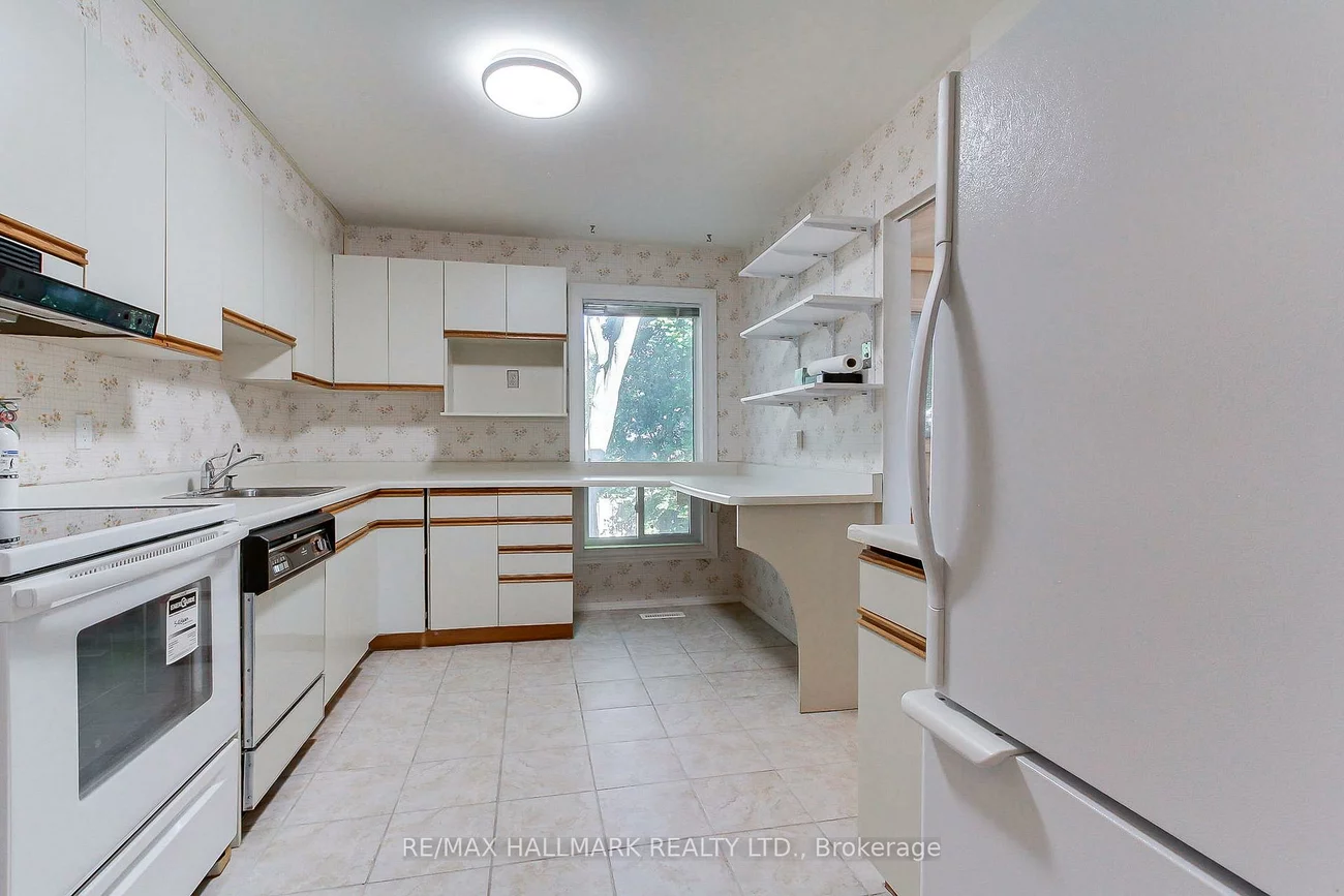 208, Royal Orchard, Royal Orchard, Markham