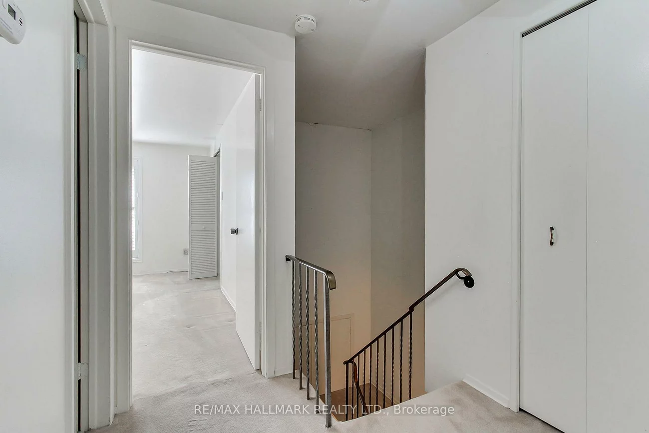 208, Royal Orchard, Royal Orchard, Markham