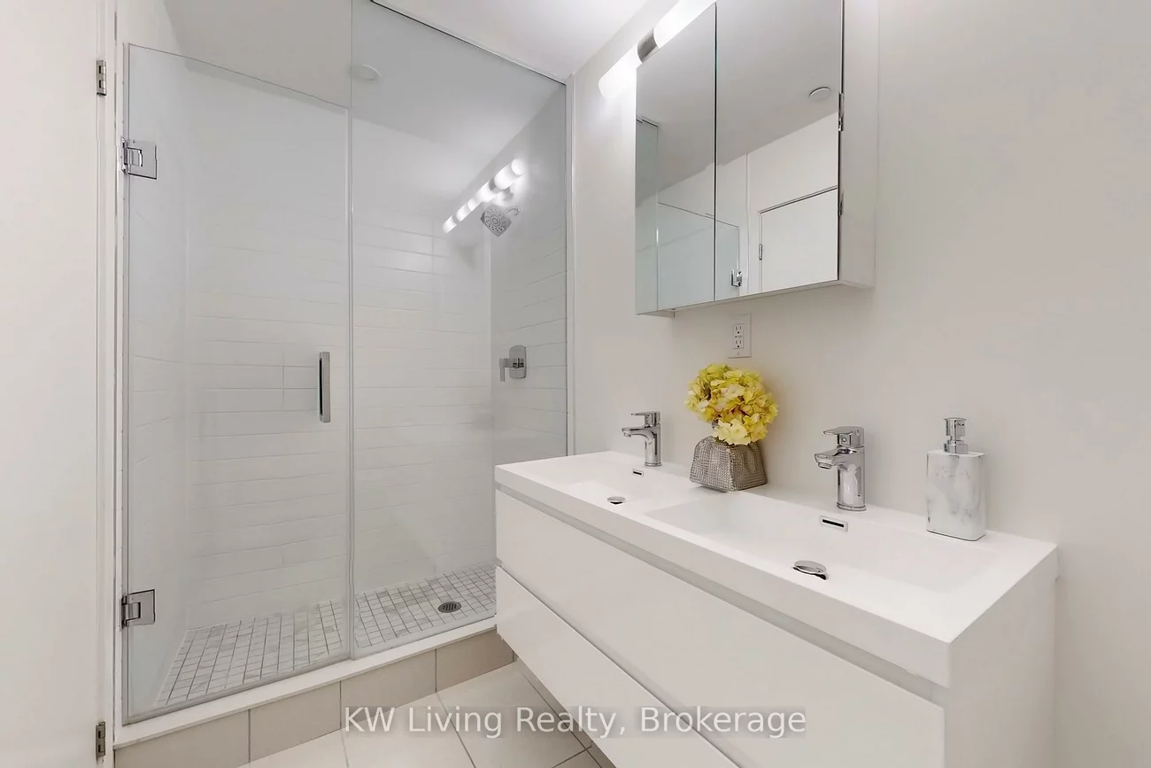8119, Birchmount, Unionville, Markham