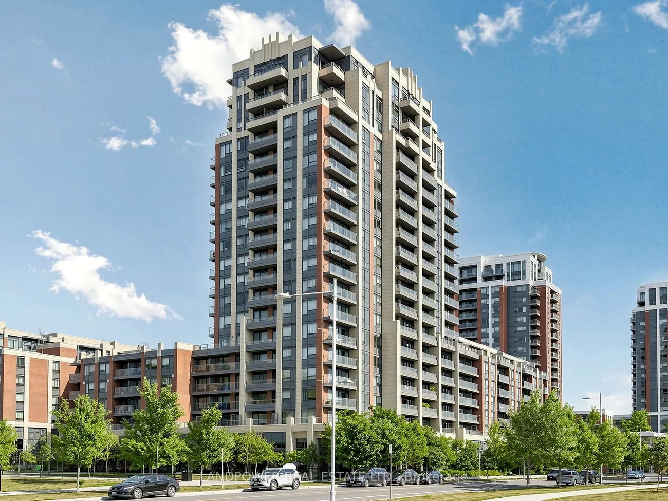 18, Uptown, Unionville, Markham